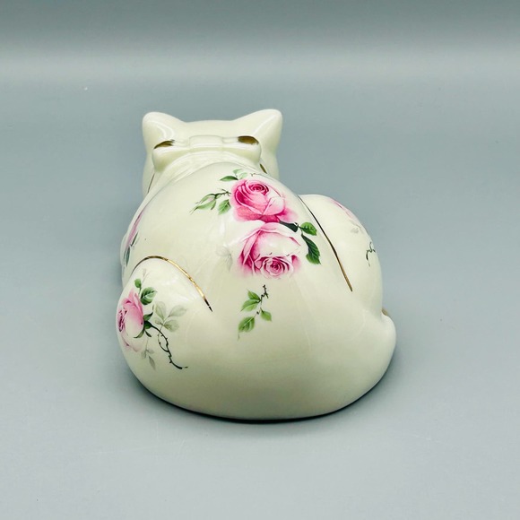 Vintage Ceramic Sleeping Cat Adorned With Pink Roses and Gold Accents 7” - Picture 4 of 9